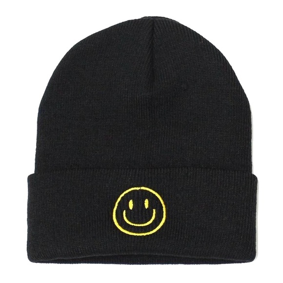 Accessories - Unisex Smiley  Face Knit Beanie